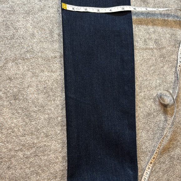 👖✨ Rich & Skinny Heartbreak Jeans | Size 24 | Dark Wash ✨👖 - Picture 4 of 13